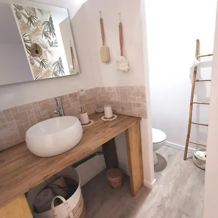 Bed and Breakfast Au Poeme Du Chene, Independant, Calme, Parking Gratuit 3*